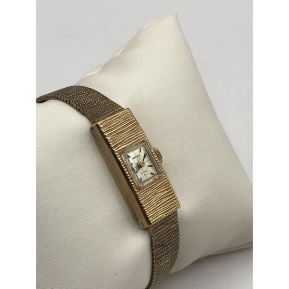 Vintage Seiko Women\'s Watch Gold Plated 17 Jewels 1520-3350 Manual Wind Works! main image 6